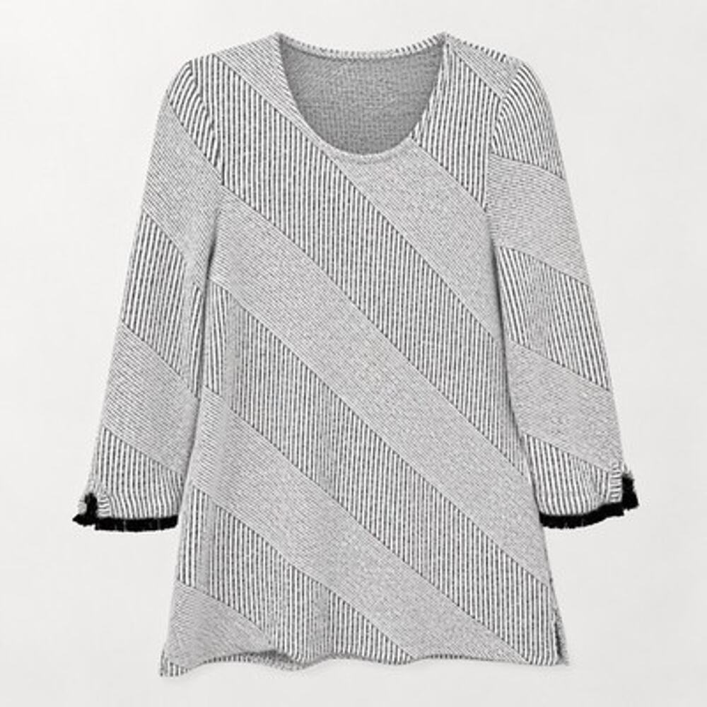Chicos Fuzzy Sweater size Medium Heather Gray Asymmtrical Striped Fringed Cuffs